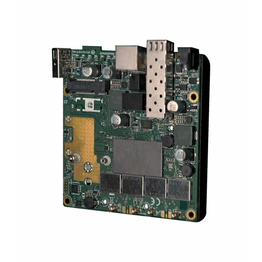 MikroTik RouterBOARD L23UGSR-5HaxD2HaxD, dual-band WiFi6, 4x MMCX, RouterOS L4